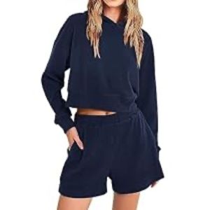 NWOT Navy Velvet 2 Piece Set